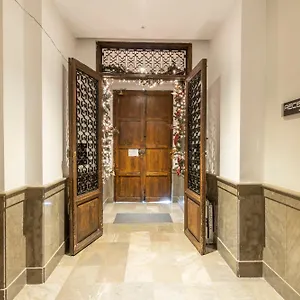 Bibo Plaza Nueva 아파트
